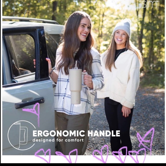 New Simple Modern 40oz TREK Tumbler in Rodeo Drive 😍 - Picture 14 of 17